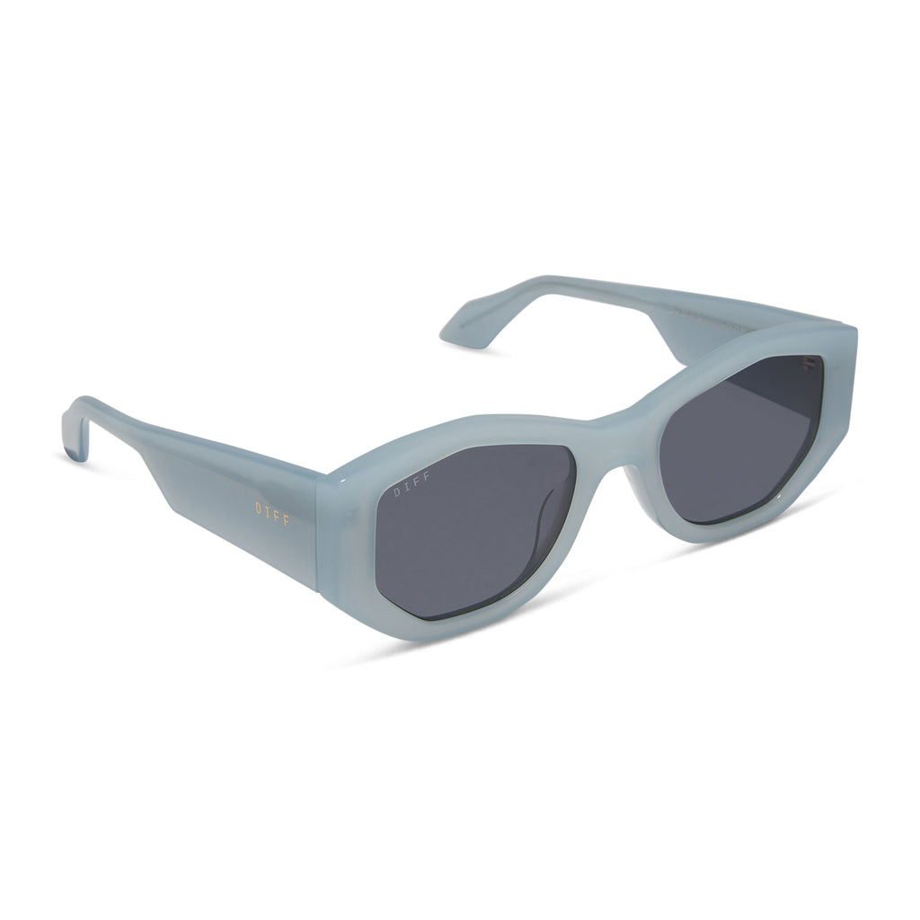 Zoe Oval Sunglasses | Blue Dust & Grey | DIFF Eyewear