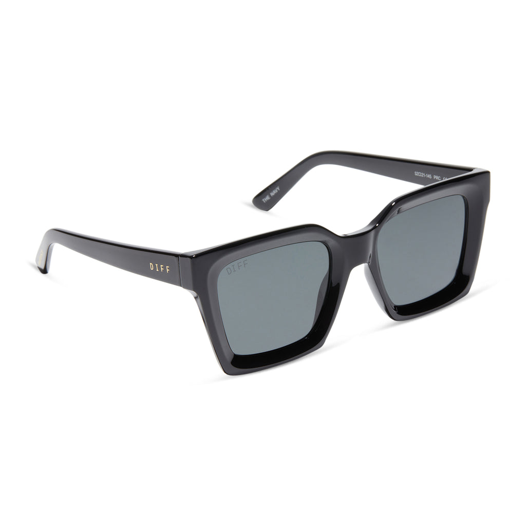 Madi Nelson The Navy Square Sunglasses | Black & Grey Polarized | DIFF ...