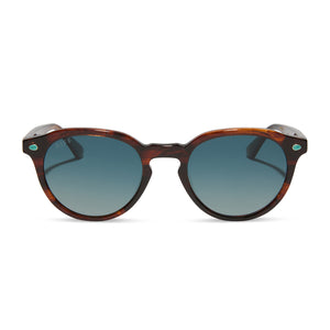 diff eyewear yellowstone beth sunglasses sequoia & blue green gradient front view